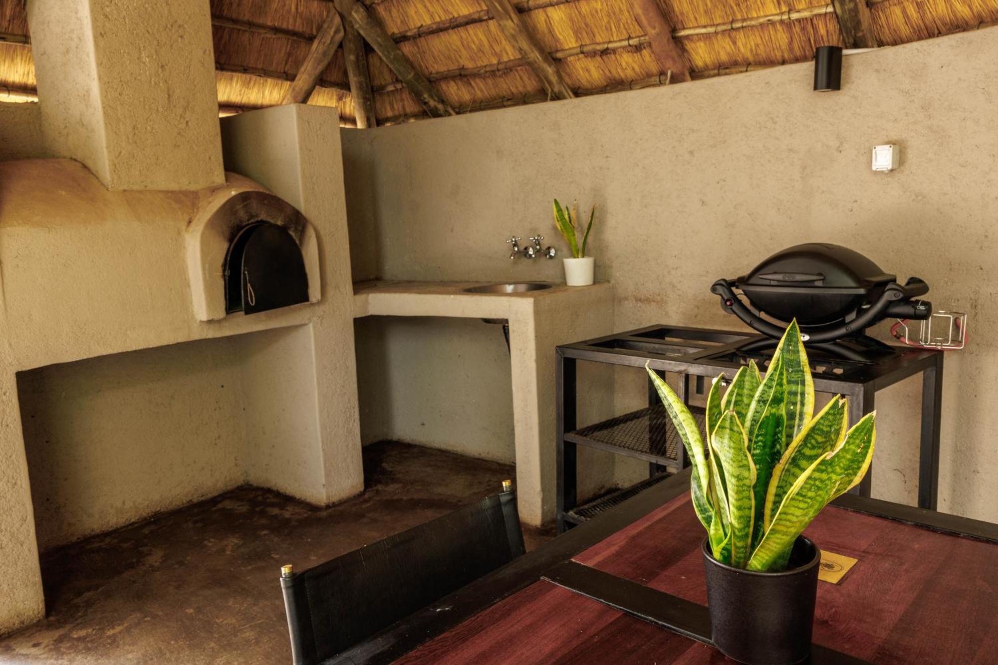 Chobe House Villa And Chalets Kasane Εξωτερικό φωτογραφία