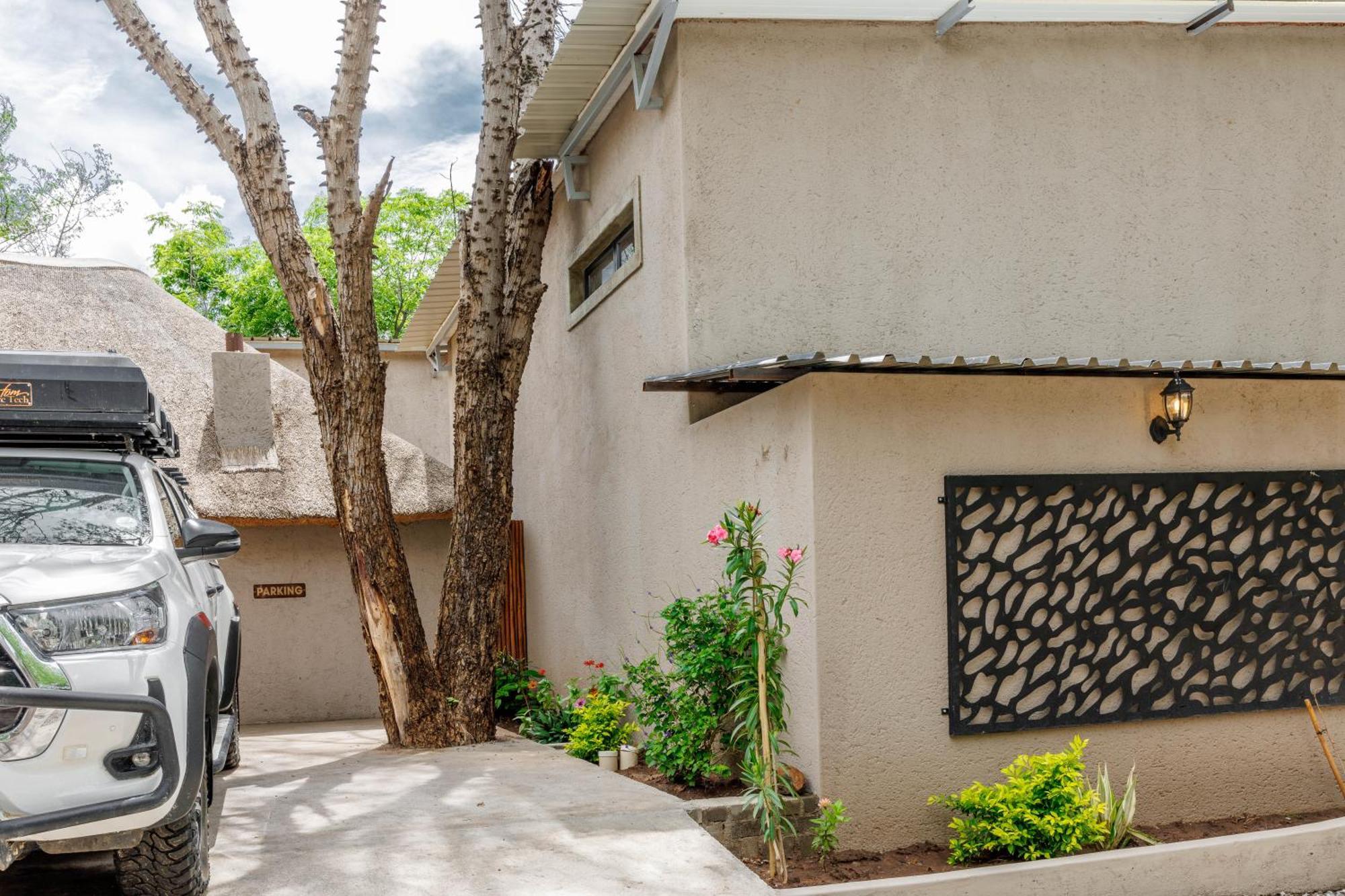 Chobe House Villa And Chalets Kasane Εξωτερικό φωτογραφία